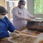 Emprendedoras de la caleta La Tortuga aprendieron a producir alimentos a base de recursos hidrobiológicos