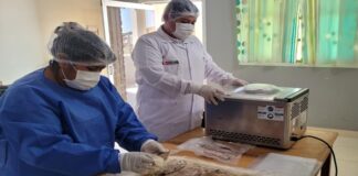 Emprendedoras de la caleta La Tortuga aprendieron a producir alimentos a base de recursos hidrobiológicos