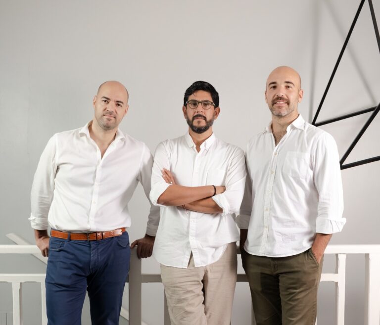 Plan A 0100: Una visión de la arquitectura educativa aplicada en el contexto peruano