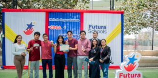 Jóvenes emprendedores de Futura Schools crean repelente natural contra zancudos