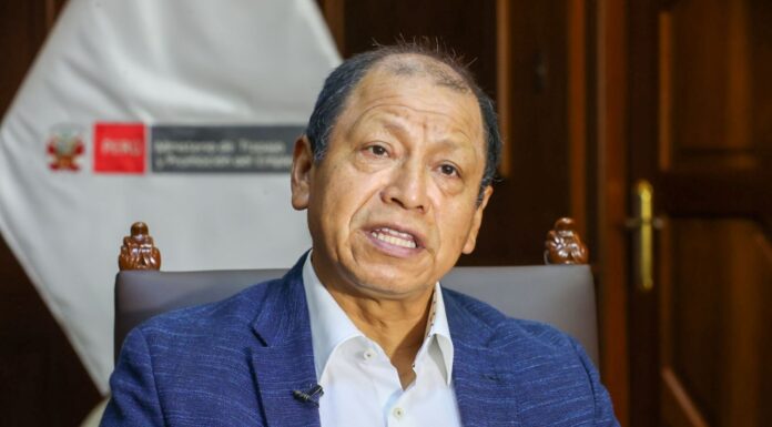 Gobierno anunciará pronto el aumento del sueldo mínimo en Perú: "En las próximas horas o días"