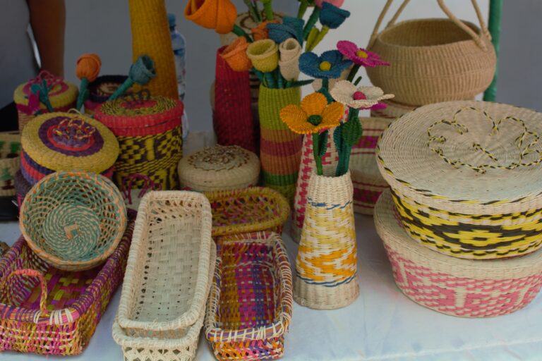 El desafío de preservar un arte ancestral: El tejido en paja toquilla en Piura