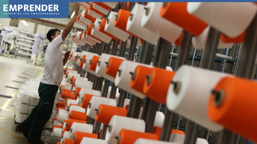 Exportaciones textiles y confecciones del Perú crecieron con impulso sostenido en 2024 Exportaciones textiles y confecciones del Perú crecieron con impulso sostenido en 2024