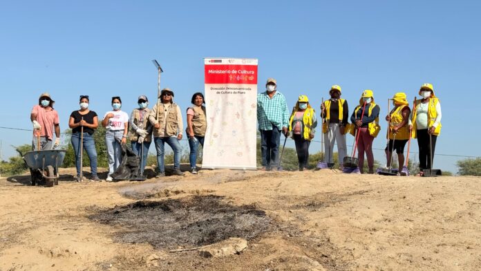 Ministerio de Cultura impulsa limpieza del sitio arqueológico Huaca Loma Elías en Cura Mori