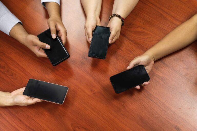 Más de 1.81 millones de líneas móviles cambiaron de empresa operadora en el primer trimestre de 2025