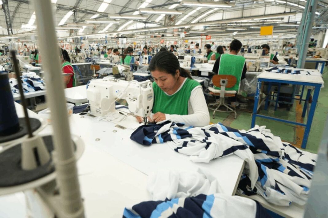 Exportaciones textiles crecieron 12.9 % en marzo de 2025, según el BCR