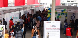 Empleo formal en Perú creció 5.4 % en febrero, con mayor participación de mujeres y jóvenes