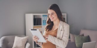Madres peruanas: entre el trabajo y la maternidad, un equilibrio aún difícil de lograr