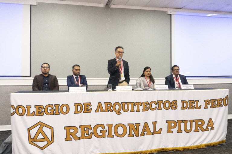 Piura necesita un nuevo modelo de crecimiento urbano: Foro revela que más del 90 % de la expansión es informal