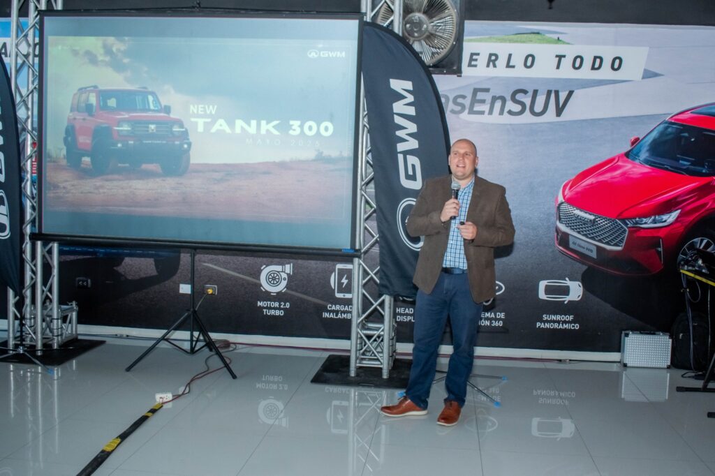 GWM presenta en Piura sus nuevos vehículos off-road de lujo: la SUV Tank 300 y la pick-up Poer 2.4 Automática GWM presenta en Piura sus nuevos vehículos off-road de lujo: la SUV Tank 300 y la pick-up Poer 2.4 Automática