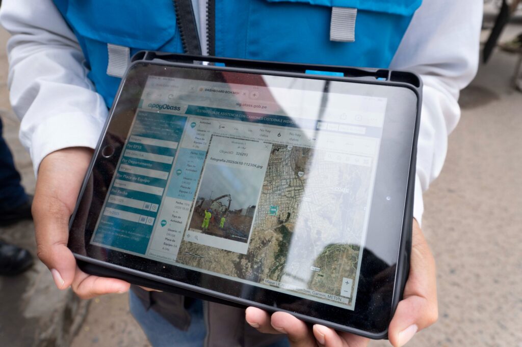 A través de la app ApoyOtass, EPS Grau recibe asistencia ante emergencias con cisternas e hidrojets A través de la app ApoyOtass, EPS Grau recibe asistencia ante emergencias con cisternas e hidrojets
