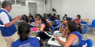 Treinta mujeres se forman como electricistas gracias a programa impulsado por Enosa
