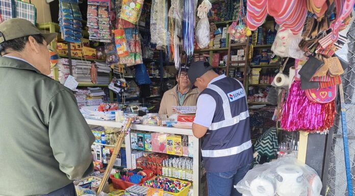 SUNAT impulsa formalización tributaria en zona comercial de Huancabamba
