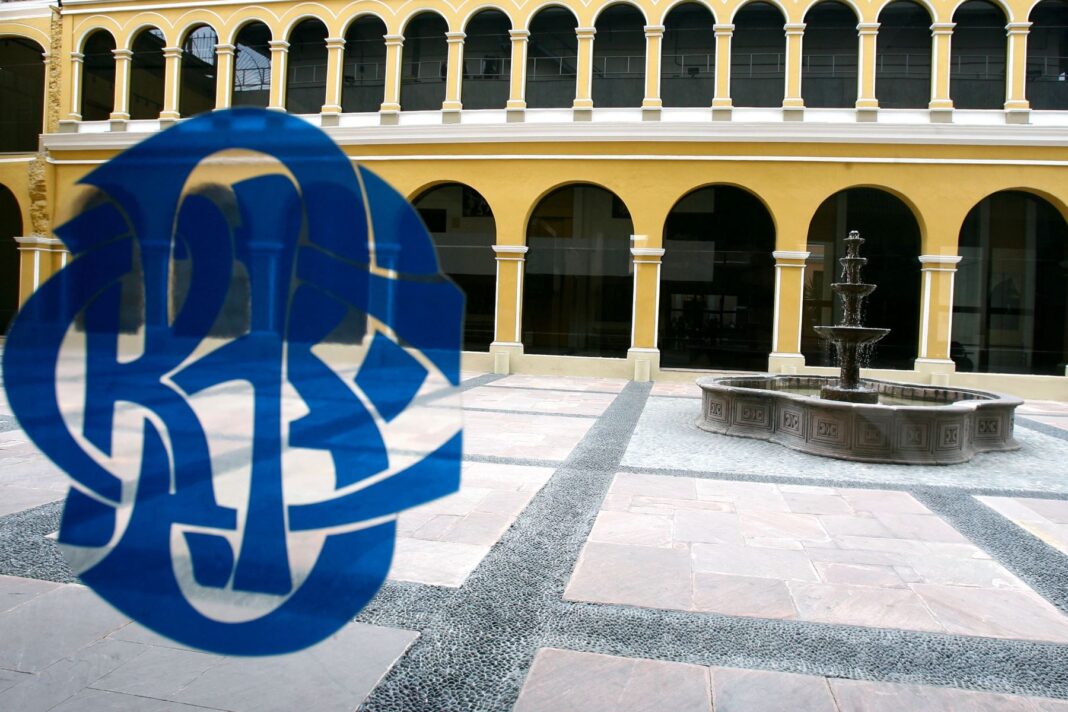 Expectativas de inflación a 12 meses bajan a 2.27% en mayo, según el BCR