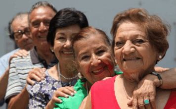 Emprendimiento senior: claves para lanzar un negocio rentable a los 50 años
