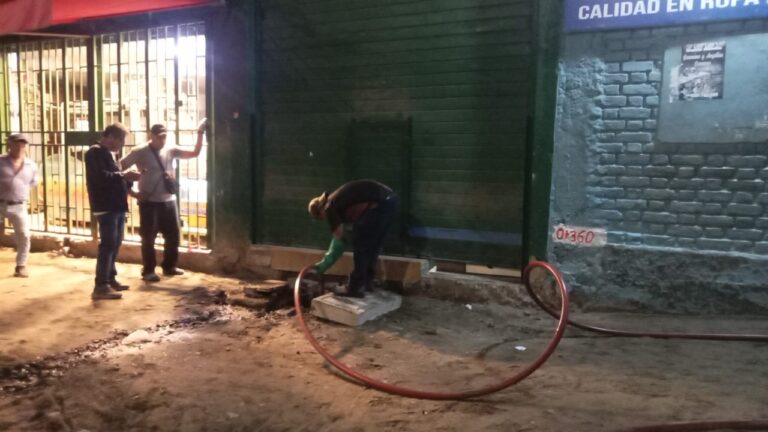 EPS Grau apoya con hidrojet en aniegos del Mercado Modelo-Incidencia corresponde a una infraestructura que no es propiedad de EPS Grau