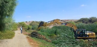EPS Grau realiza limpieza en PTAR Miramar, Paita