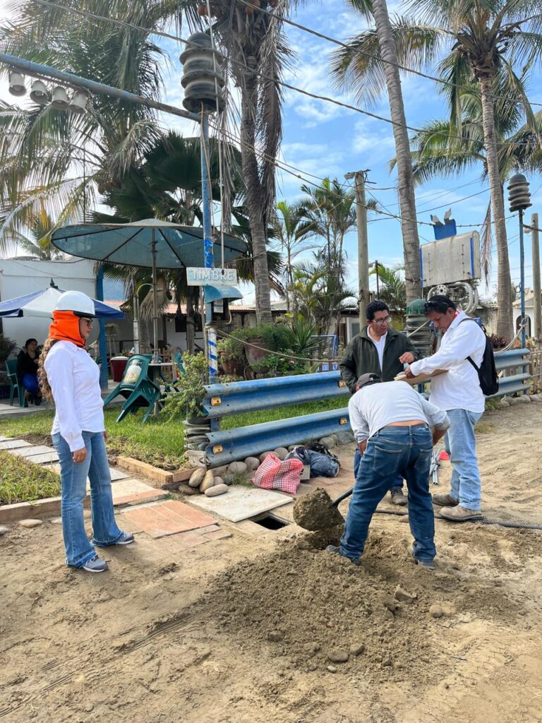EPS Grau realiza corte de conexiones por morosidad en Colán, Paita EPS Grau realiza corte de conexiones por morosidad en Colán, Paita