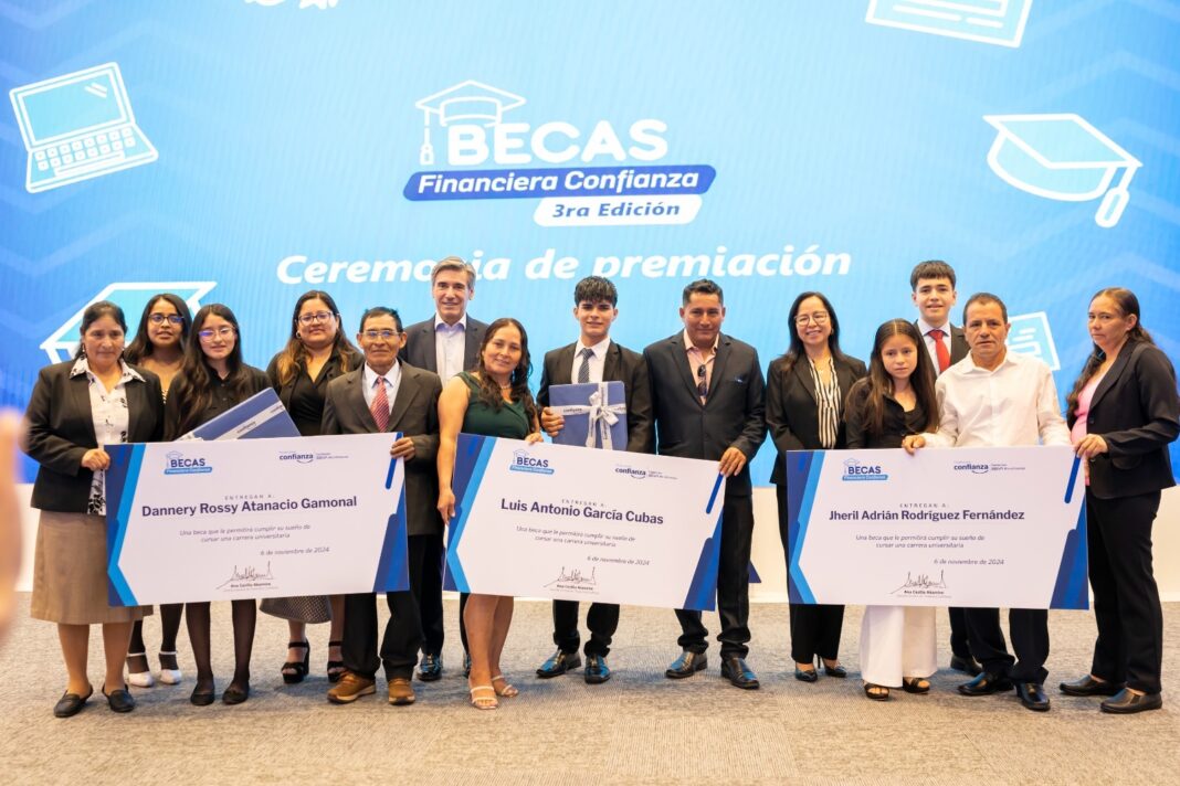 Lanzan convocatoria nacional de becas para hijos de emprendedores