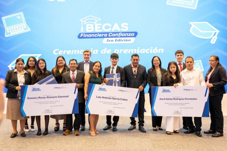 Lanzan convocatoria nacional de becas para hijos de emprendedores