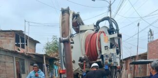 EPS Grau ejecuta limpieza de redes de alcantarillado en Manuel Scorza