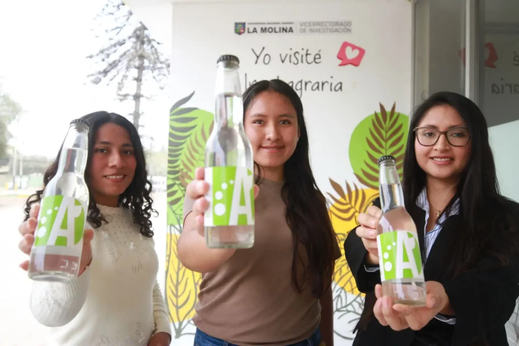La Aromática: gaseosa natural peruana sin azúcar creada por estudiantes de la UNALM La Aromática: gaseosa natural peruana sin azúcar creada por estudiantes de la UNALM