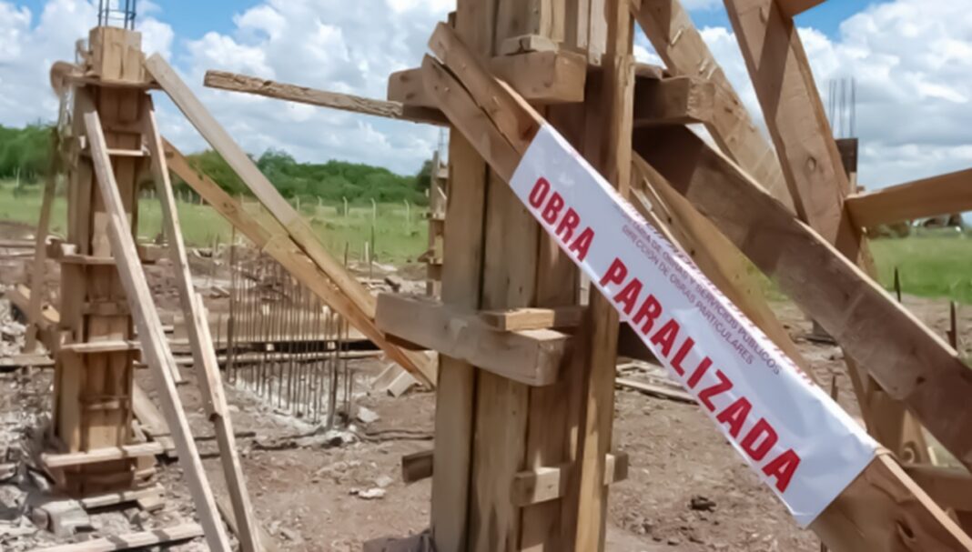 Piura ocupa el cuarto lugar en inversión comprometida en obras paralizadas