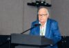 Julio Velarde destaca potencial minero de Piura y llama a recuperar la confianza ciudadana