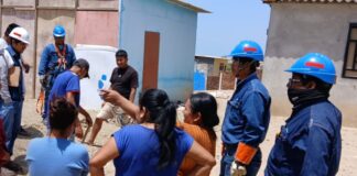 Enosa realizó operativo contra conexiones eléctricas clandestinas en el A.H. Ampliación Nueva Esperanza de Talara Enosa realizó operativo contra conexiones eléctricas clandestinas en el A.H. Ampliación Nueva Esperanza de Talara