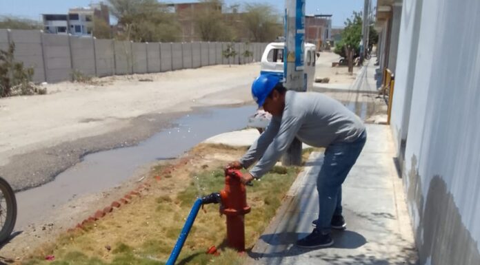 EPS Grau realizará limpieza de purgas de grifos contraincendios en la Urb. Santa Margarita, Piura EPS Grau realizará limpieza de purgas de grifos contraincendios en la Urb. Santa Margarita, Piura