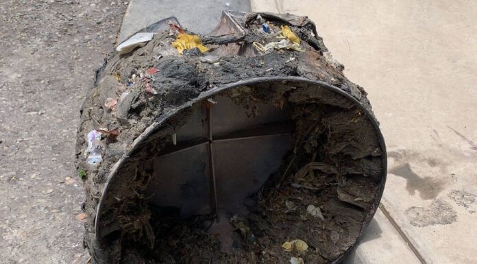 Retiran gran cantidad de basura en cámaras de bombeo Retiran gran cantidad de basura en cámaras de bombeo