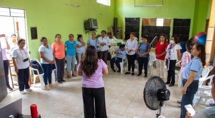 Enosa promueve el bienestar y la formación docente en el CEBE de Castilla