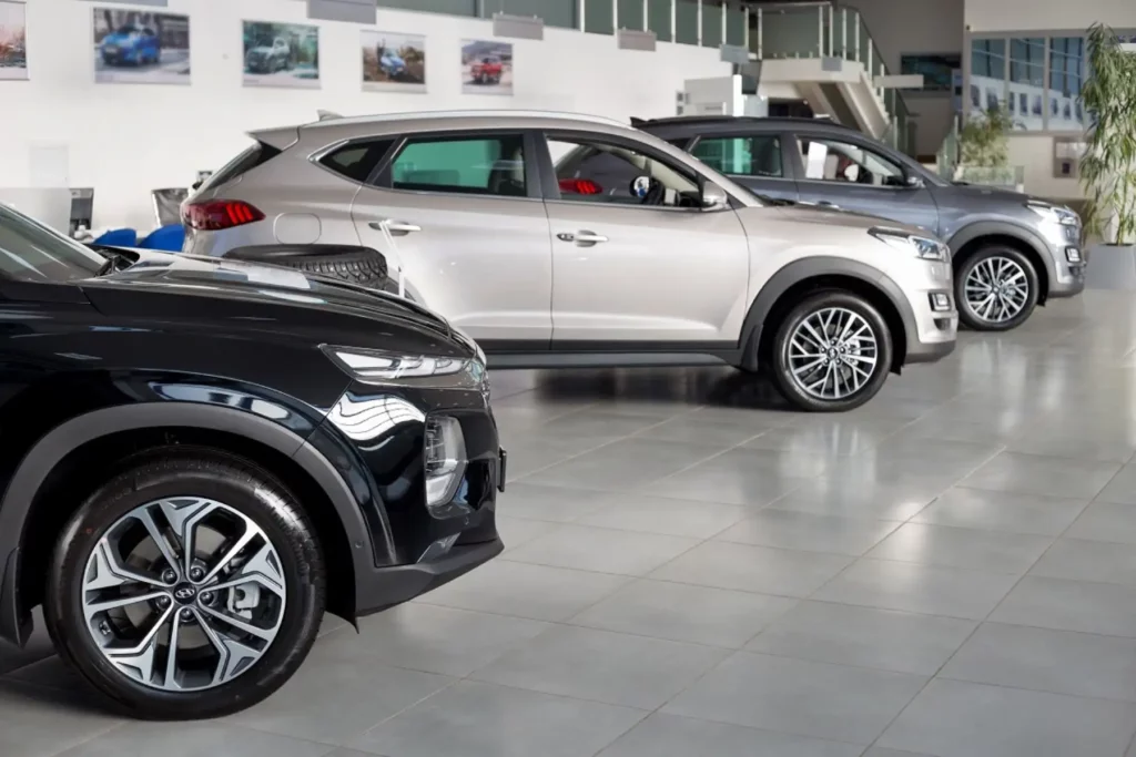 Venta de vehículos nuevos en Perú crece 26.8% en octubre y consolida recuperación del sector automotor