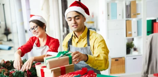 Crece el empleo estacional en Perú por la campaña navideña 2025