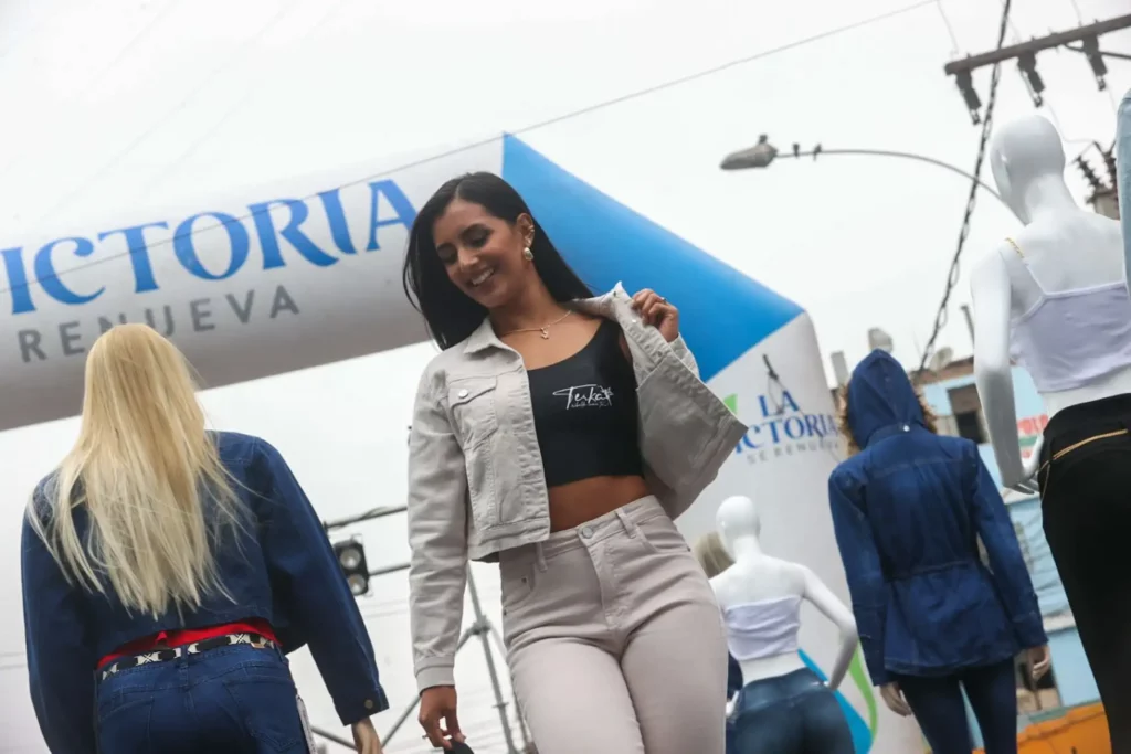 Gamarra se alista para Navidad 2025 con más seguridad y atractivas promociones