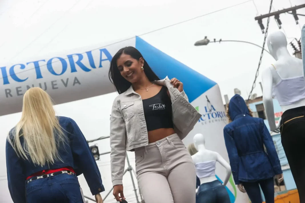 Gamarra se alista para Navidad 2025 con más seguridad y atractivas promociones Gamarra se alista para Navidad 2025 con más seguridad y atractivas promociones