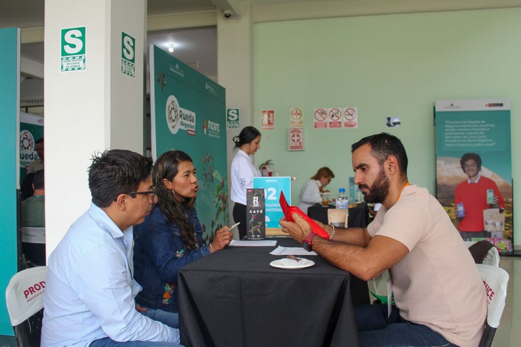 FICAFÉ 2025: MYPE cafetaleras generan más de S/ 50 millones en expectativas comerciales FICAFÉ 2025: MYPE cafetaleras generan más de S/ 50 millones en expectativas comerciales