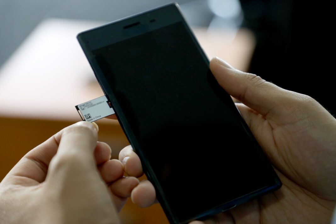 c1c8996f-6bfa-4e3b-9e71-1877cb9ab5cc