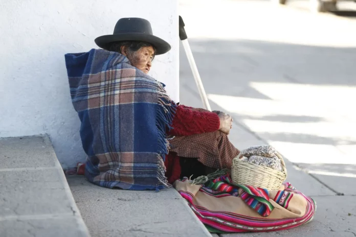 Perú registraría menor nivel de pobreza en 2025 según proyecciones económicas