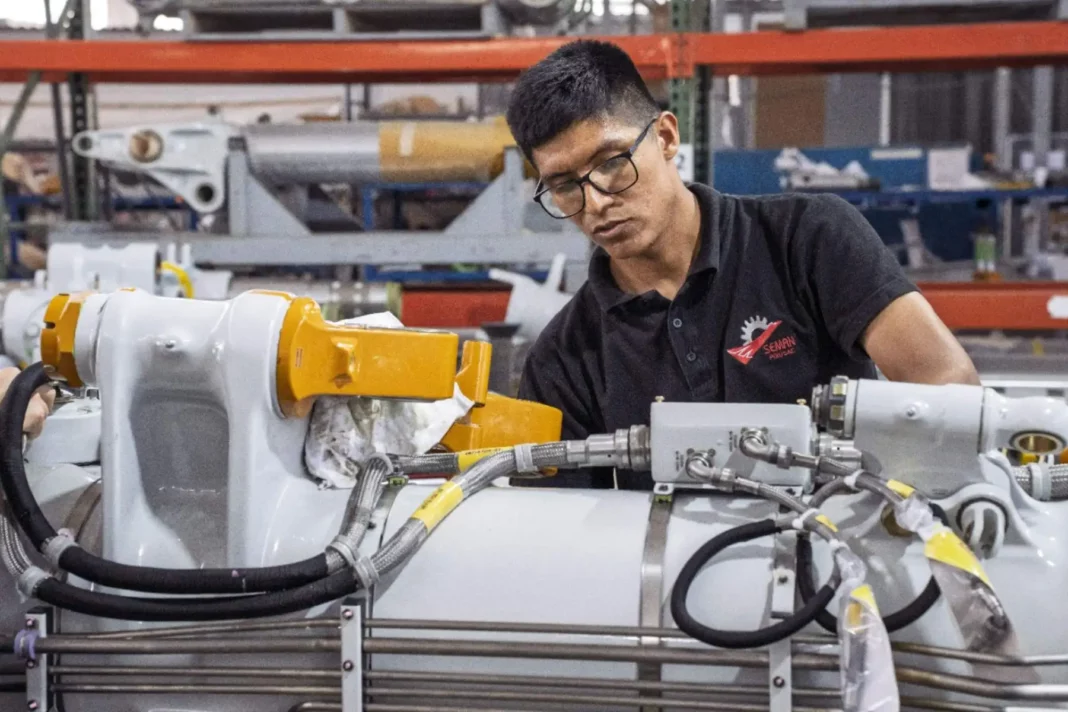 Sector manufactura crecería 1.4% y elevaría su aporte al PBI nacional Sector manufactura crecería 1.4% y elevaría su aporte al PBI nacional