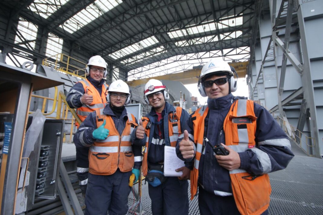 Minería supera los 280 mil empleos directos en octubre de 2025 Minería supera los 280 mil empleos directos en octubre de 2025