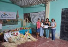 Artesanas piuranas llevan el tejido en paja toquilla a la feria nacional Ruraq Maki en Lima Artesanas piuranas llevan el tejido en paja toquilla a la feria nacional Ruraq Maki en Lima