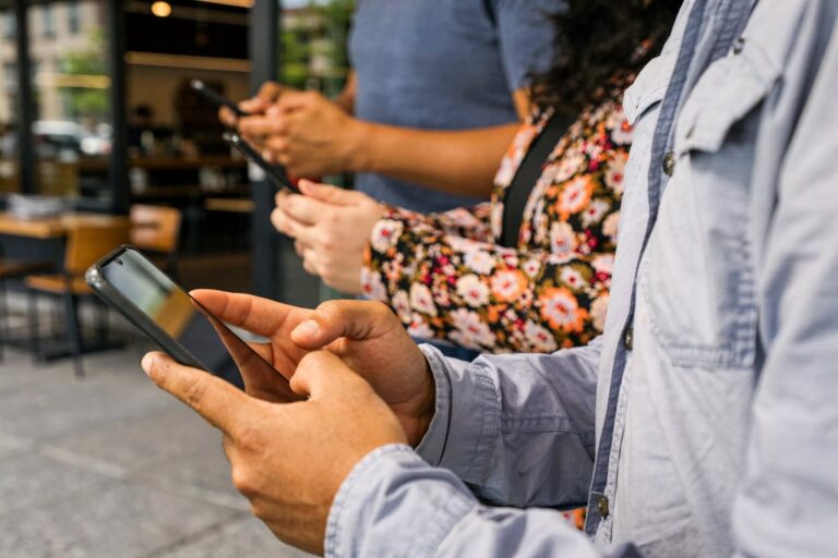 Portabilidad móvil alcanzó cifra récord en seis años: más de 6.6 millones de líneas cambiaron de operador en 2025