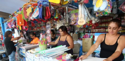 Regreso a clases: cómo organizar los gastos escolares y usar el crédito sin sobreendeudarte Regreso a clases: cómo organizar los gastos escolares y usar el crédito sin sobreendeudarte