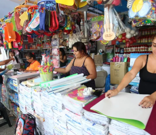 Regreso a clases: cómo organizar los gastos escolares y usar el crédito sin sobreendeudarte