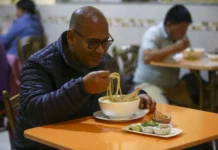 Actividad de restaurantes creció 4,22% en diciembre de 2025, según INEI