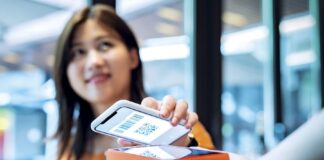 Perú marca récord en digitalización: 7 de cada 10 adultos adopta pagos electrónicos