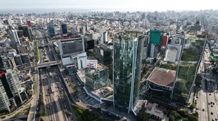Economía peruana crece 3.4 % en 2025 y consolida recuperación macroeconómica Economía peruana crece 3.4 % en 2025 y consolida recuperación macroeconómica