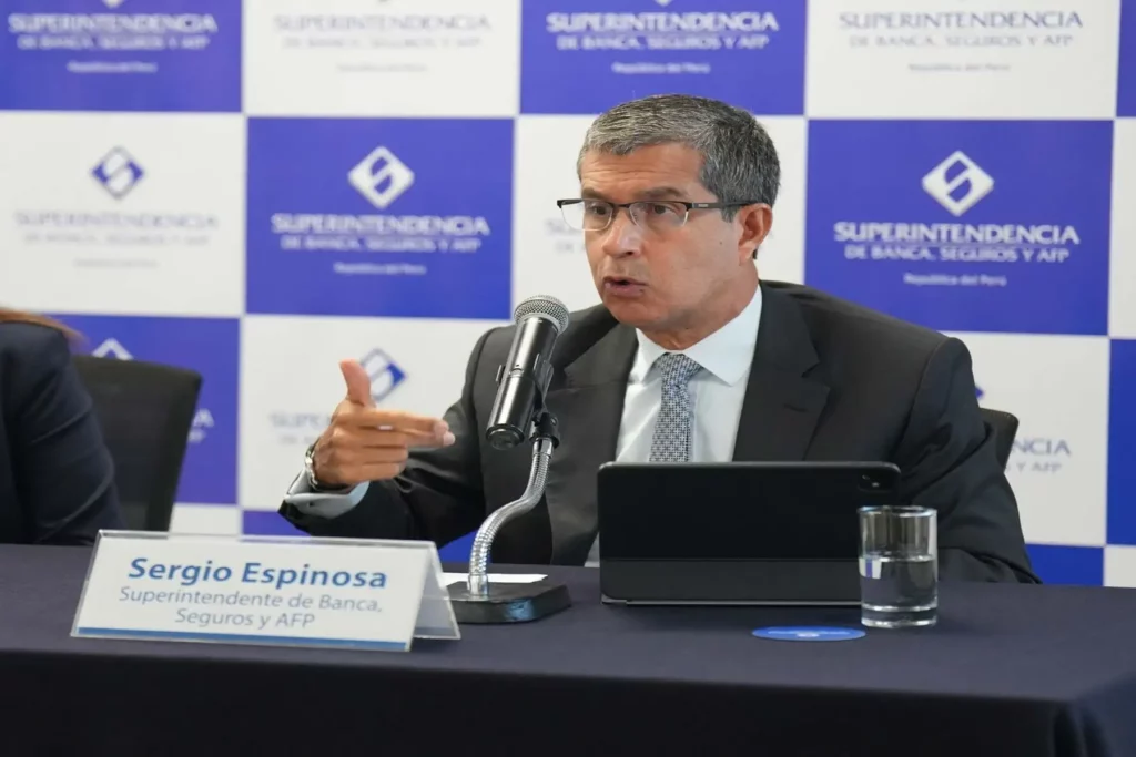 SBS: octavo retiro AFP fue menor que anteriores por falta de fondos en cuentas