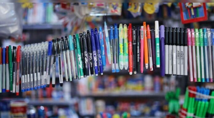 Regreso a clases 2026: cómo ahorrar en útiles escolares y uniformes